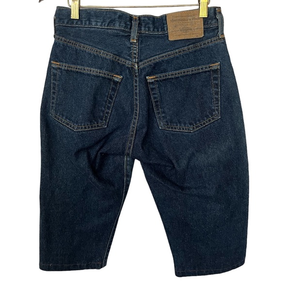 Abercrombie & Finch 5-pocket Bermuda Shorts, Denim | 4 - Picture 8 of 16